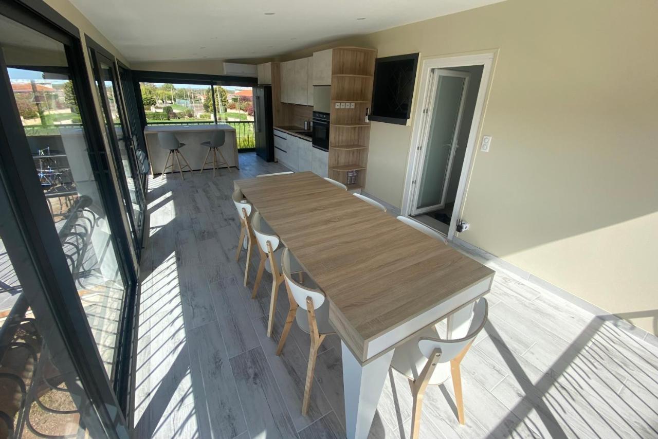 Chambre Dans Logement Partage Chez L Habitant Avec Piscine De 1 A 3 Chambres Grieges Exteriör bild
