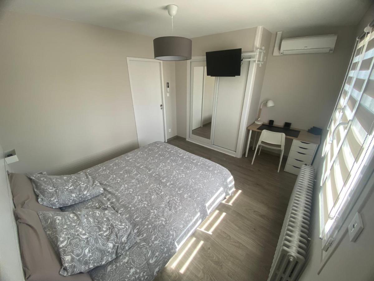 Chambre Dans Logement Partage Chez L Habitant Avec Piscine De 1 A 3 Chambres Grieges Exteriör bild