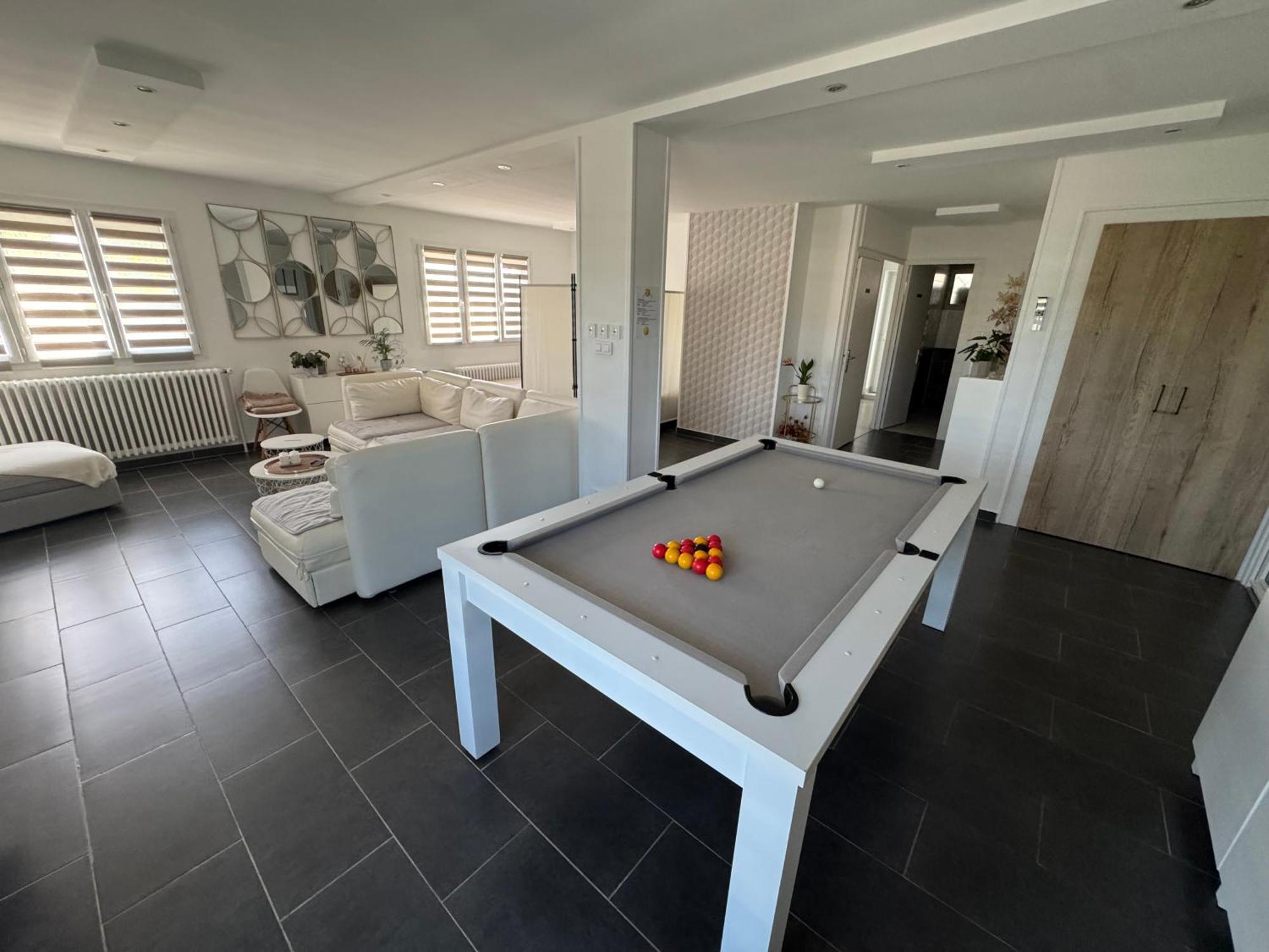 Chambre Dans Logement Partage Chez L Habitant Avec Piscine De 1 A 3 Chambres Grieges Exteriör bild